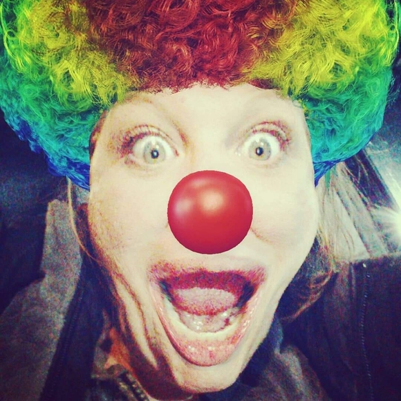 Meet your Posher, Emily - Picture 1 of 2